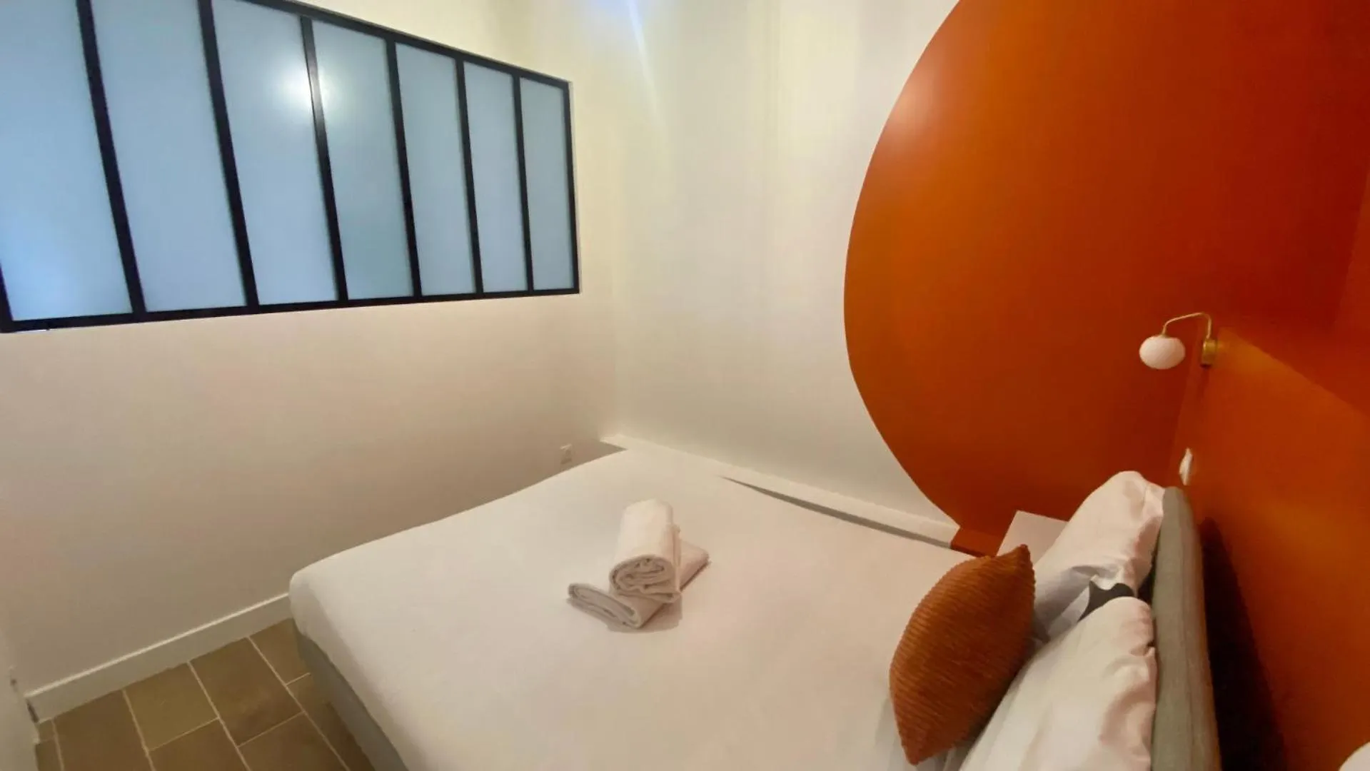 Apartment Spacious Flat Near Grands Boulevards 6p Paris